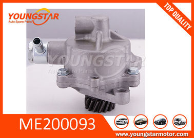 অ্যালুমিনিয়াম Alternator ভ্যাকুয়াম পাম্প 4M40T ME200093 মিত্সুবিশি Pajero জন্য